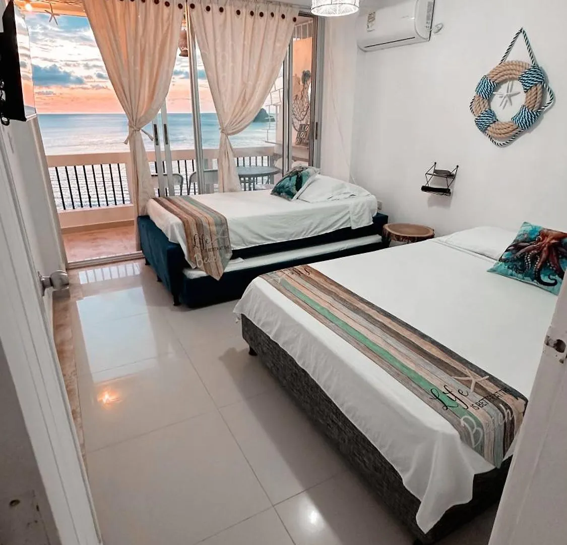 Aptartamentos Tematicos Con Balcon Panoramico Frente A La Playa Santa Marta